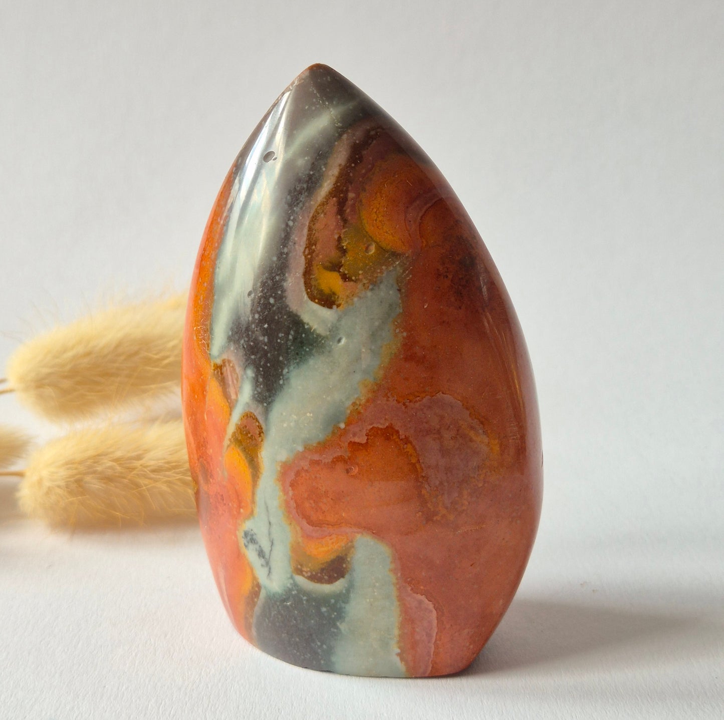 Ocean Jasper Polychroom Edelsteen Flame 245g – Rood Oranje Uniek Patroon