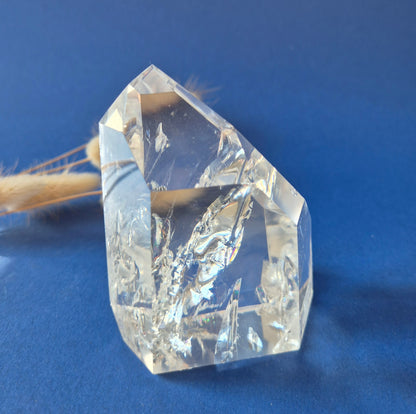 Premium Bergkristal Punt met Regenboog 342g – Clear Quartz Brazilië