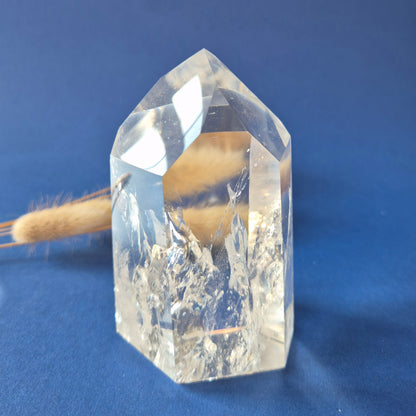 Premium Bergkristal Punt met Regenboog 400g – Clear Quartz Brazilië