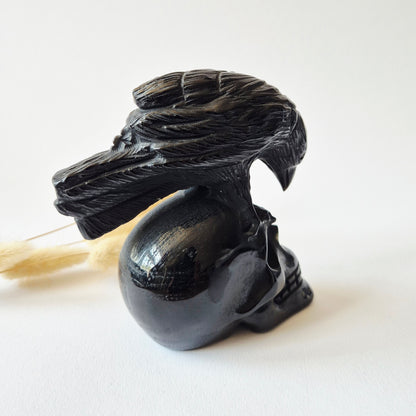 Zwarte Obsidiaan Raaf op Schedel edelsteen carving – 422 gram (Halloween)