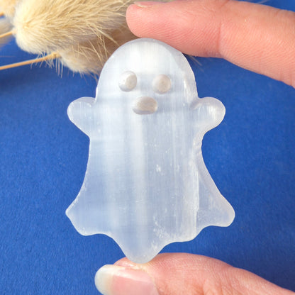 Gemstone Female Body Bust (8 cm) - Rose Quartz