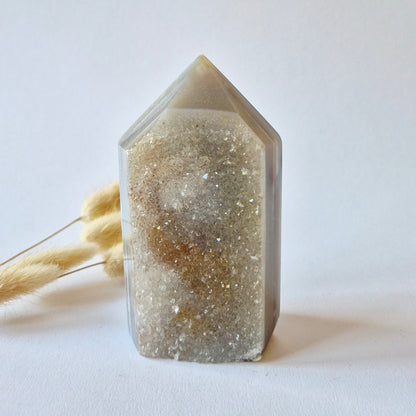 Druzy Agaat Toren uit Uruguay 447 gram | Natuurlijke Geode Edelsteen