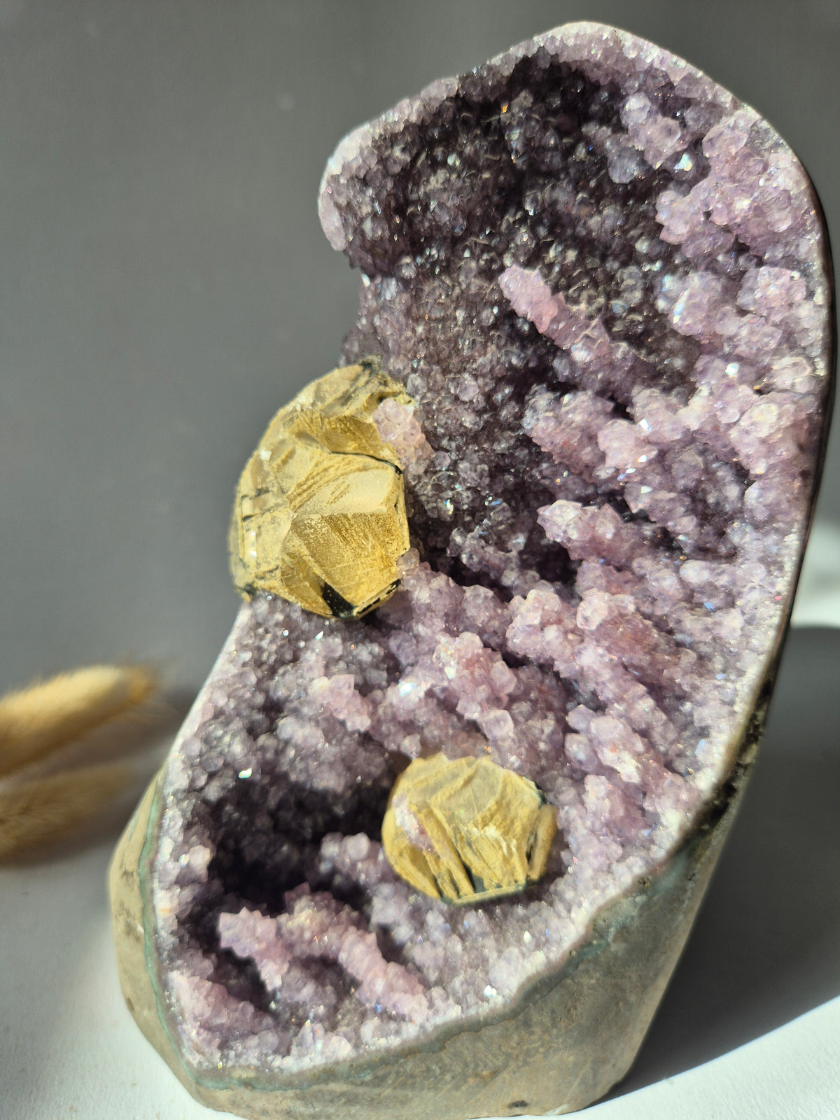 Amethist Geode met Calciet – Uniek Collector’s Piece – 2397 g