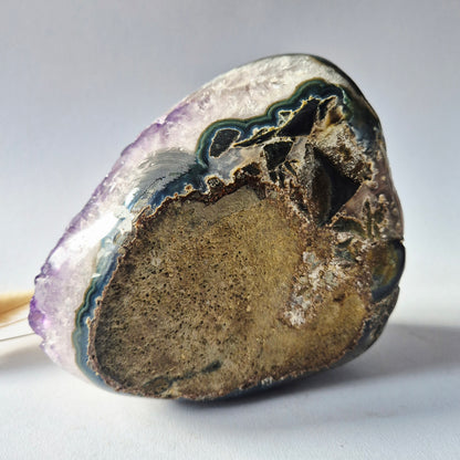 Amethist & Calcite Geode Freeform – 2600 g