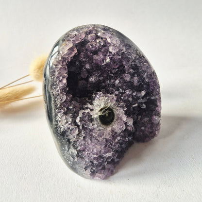 Amethist Geode Freeform met Agaat Eye #13 – 328 g