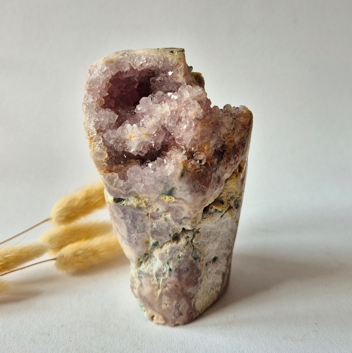 Roze Amethist Druzy Freeform 738gram – Natuurlijke Pink Amethyst uit Brazilië