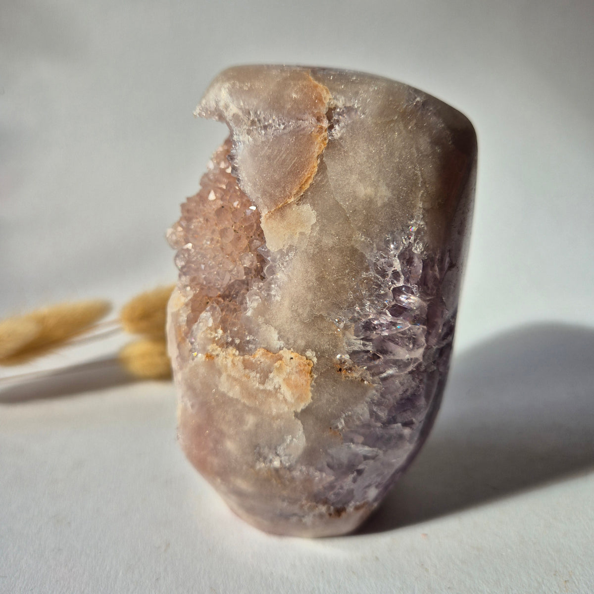 Roze Amethist Druzy Freeform 633gram – Natuurlijke Pink Amethyst uit Brazilië