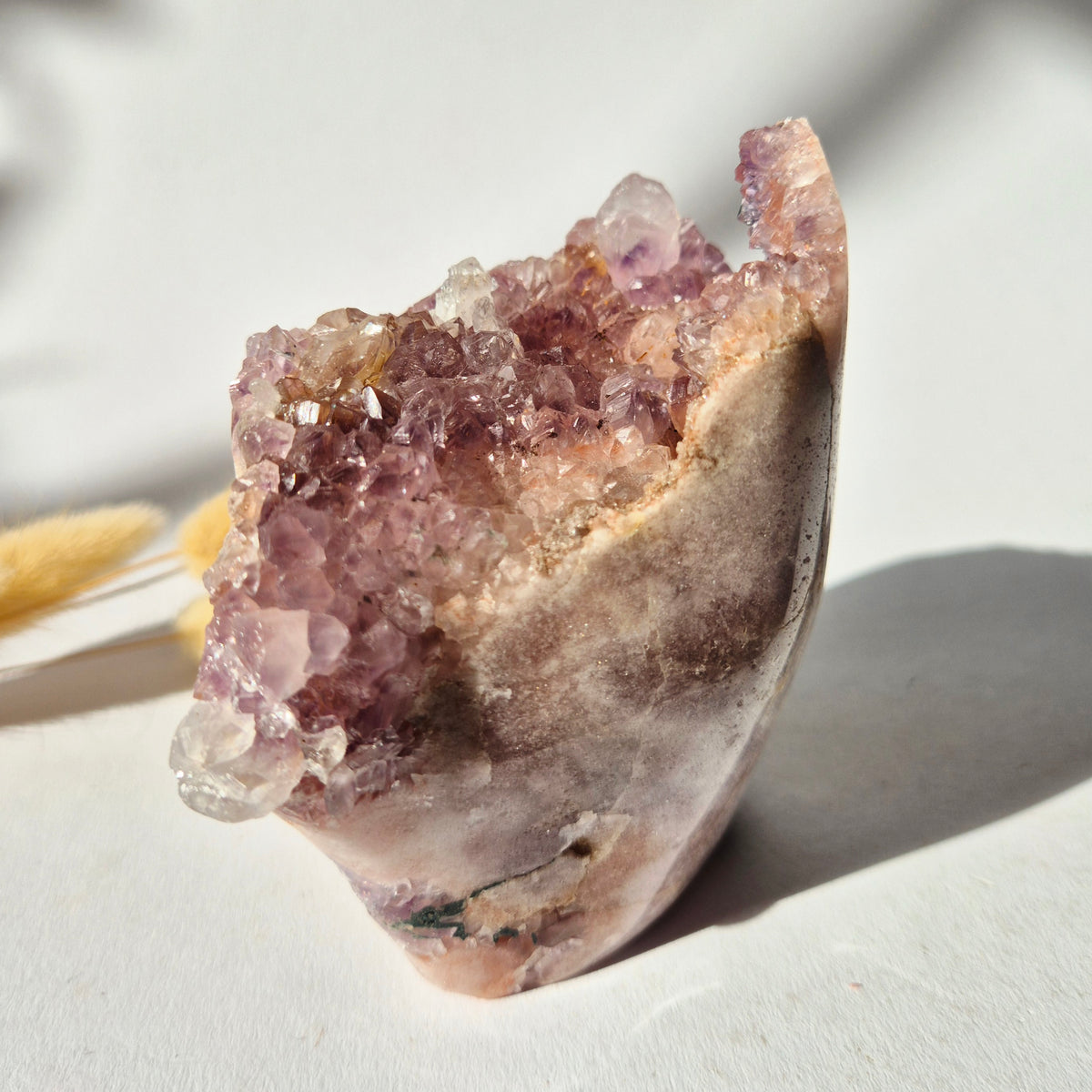 Roze Amethist Druzy Freeform 532gram – Natuurlijke Pink Amethyst uit Brazilië