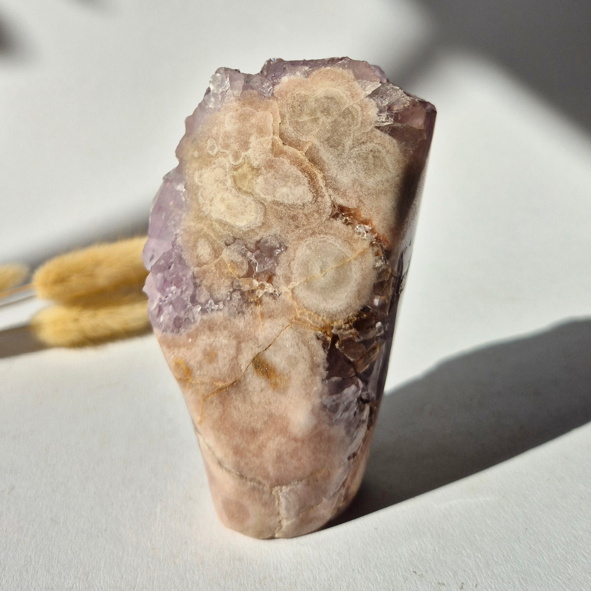 Roze Amethist Druzy Freeform 433gram – Natuurlijke Pink Amethyst uit Brazilië