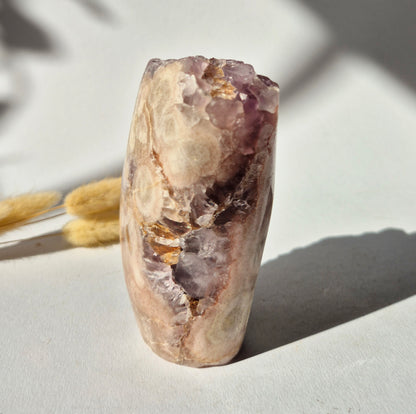 Roze Amethist Druzy Freeform 433gram – Natuurlijke Pink Amethyst uit Brazilië