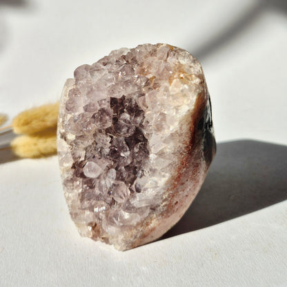 Roze Amethist Druzy Freeform 541gram – Natuurlijke Pink Amethyst uit Brazilië