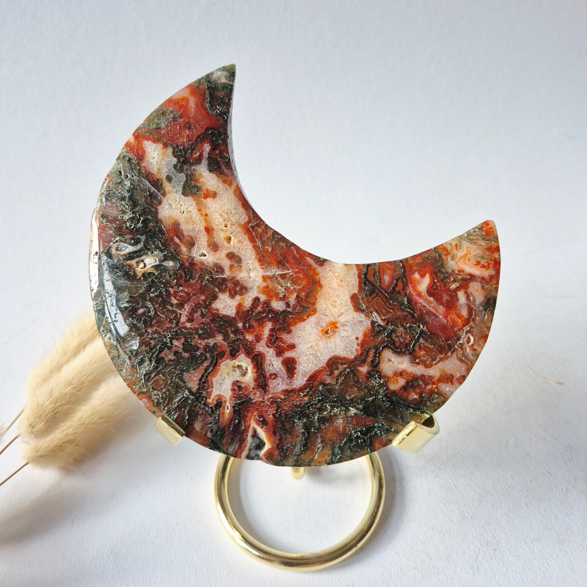 Rode Druzy Mosagaat Maan op standaard – 11-13cm Edelsteen statement piece 150