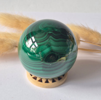 Druzy-Malachit-Kugel aus Kristalledelstein – 45 mm | Funkelnde Kristallform im Inneren