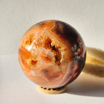 Rode Mosagaat Druzy Edelsteen Bol – 80 mm | 590 g