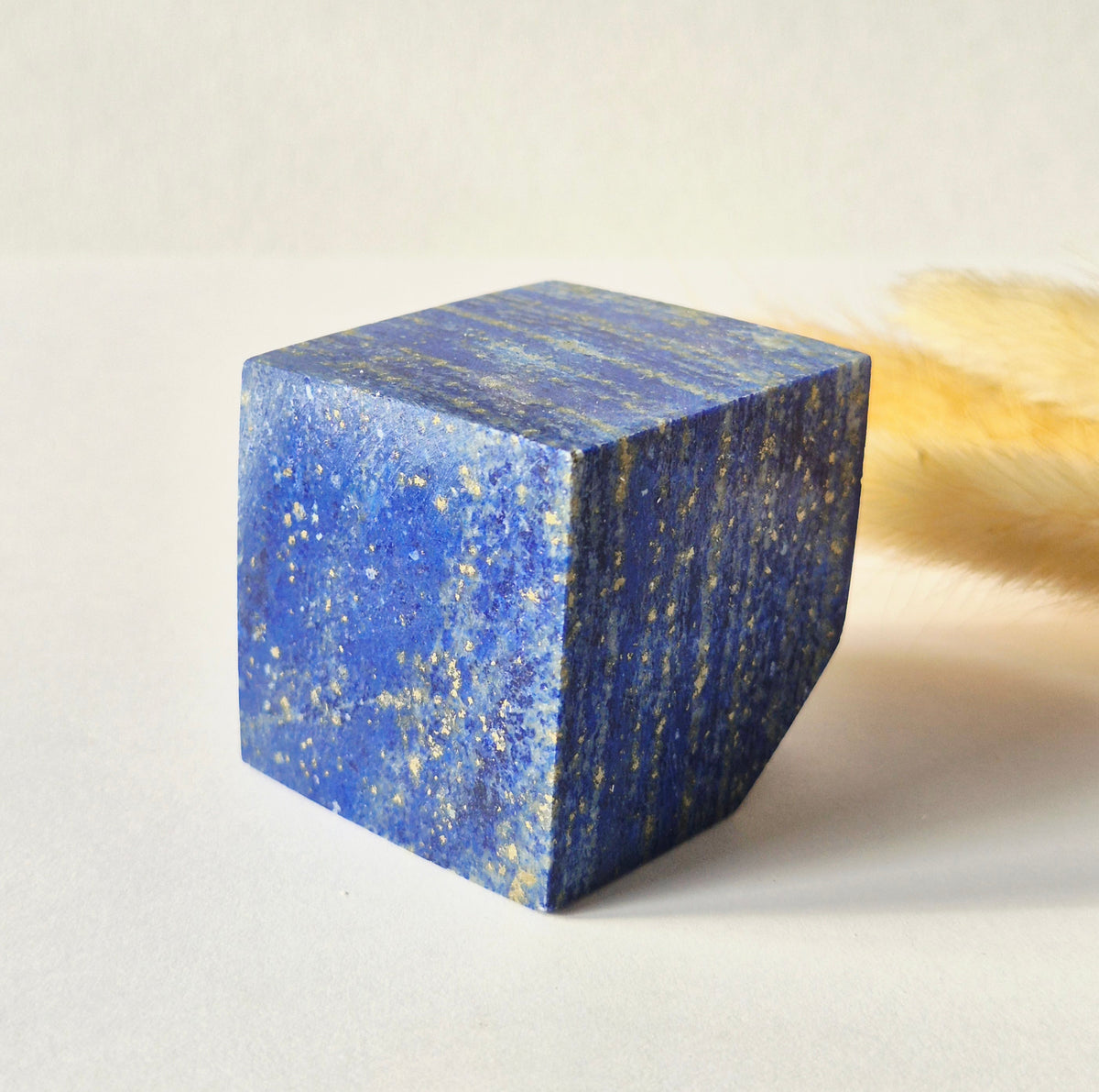 Lapislazuli-Herz – Stein der Weisheit und Intuition