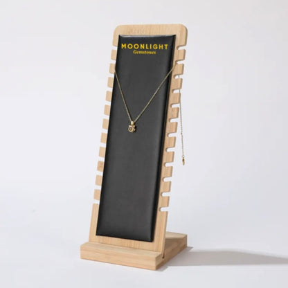 Starterpaket mit Halskette mit kleinem Rohedelsteinanhänger (1–1,5 cm) + kostenloses Display