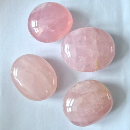 Rozenkwarts Jumbo Trommelsteen / Handsteen
