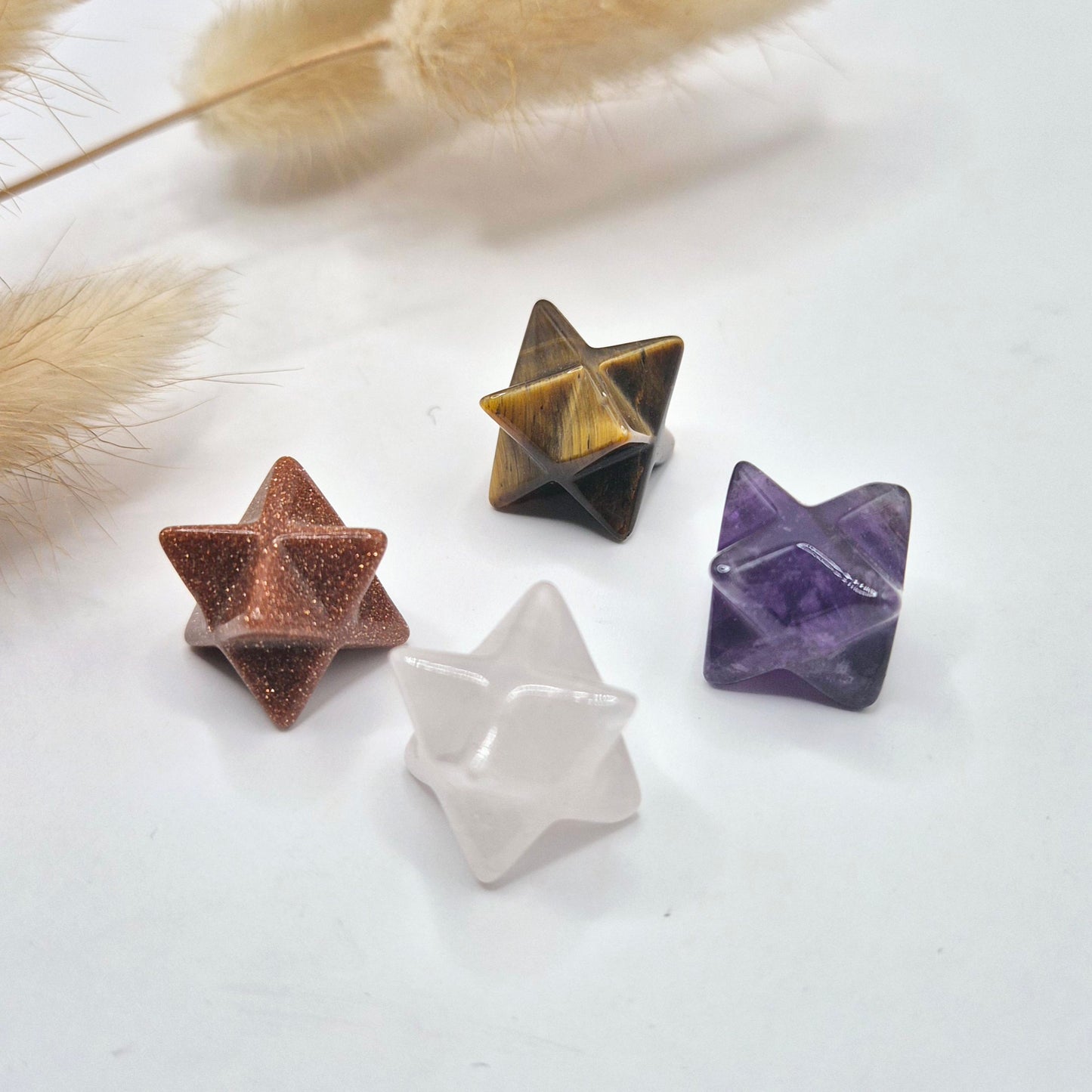 Kristallen Edelsteen Mini Merkabaster – 13mm – Spirituele Harmonie & Aarding Merkaba Carving